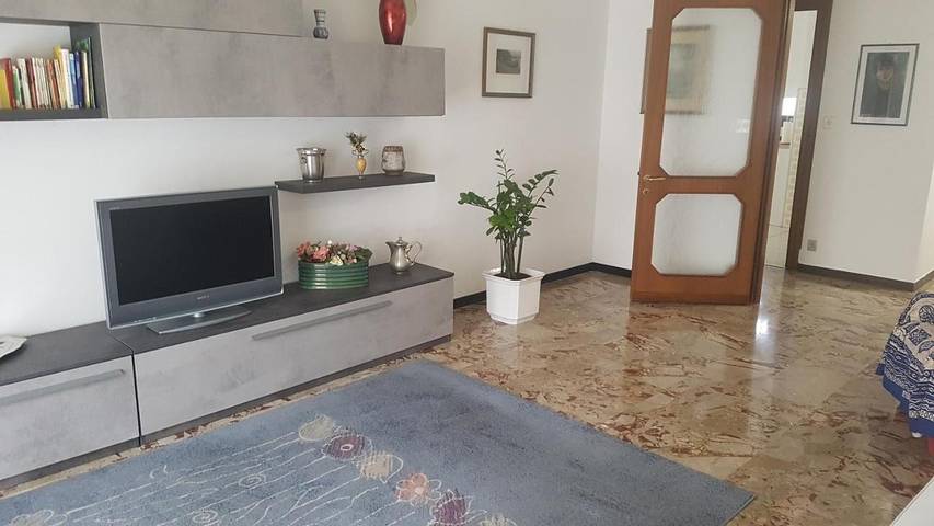 Gîte pour 6 personnes, avec Balcon et Vue à Ivrea (Italie)