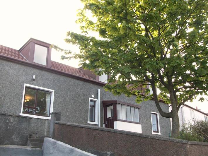 Ferienhaus für 8 Personen, mit Terrasse und Garten sowie Ausblick auf den Shetland Inseln