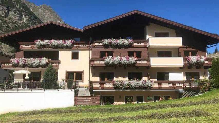 Hotel für 3 Personen, mit Garten und Sauna im Pitztal