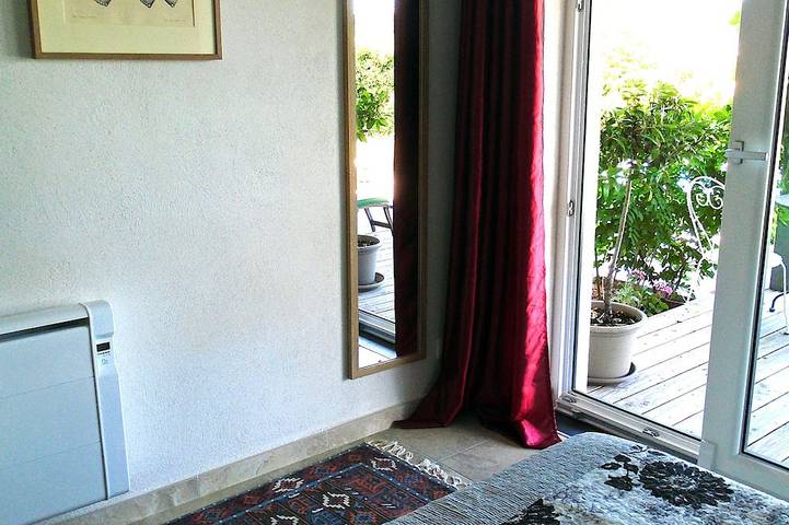 Gîte pour 4 personnes, avec jardin et terrasse à Saint-Michel-l'Observatoire - 3