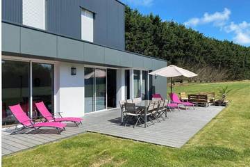 Cottage pour 10 personnes, avec terrasse et jardin dans Golf Club des Sables d'Or