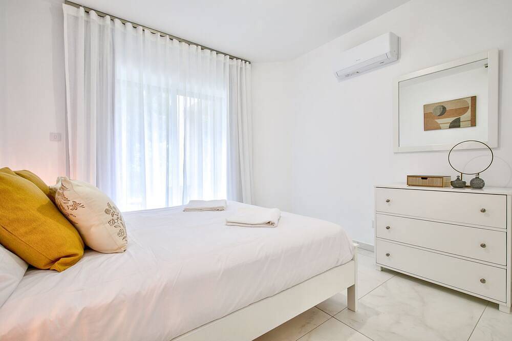 Aphrodite Gardens Stunning Villa by Vichy Holidays in Paphos, South Cyprus