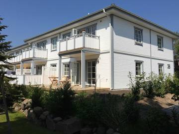 Ferienwohnung für 5 Personen, mit Garten und Terrasse, kinderfreundlich in Rettin