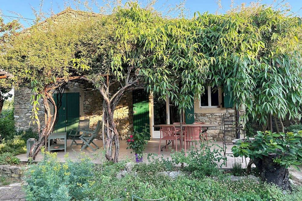 Gîte au coeur de la nature in Cavillargues, Région de Nîmes