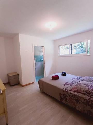 Cottage pour 2 personnes, avec jardin ainsi que terrasse et vue à Fontanil-Cornillon