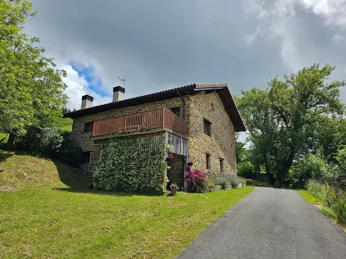 Apartamento de vacaciones para 5 personas, con jardín, Se admiten mascotas - 1