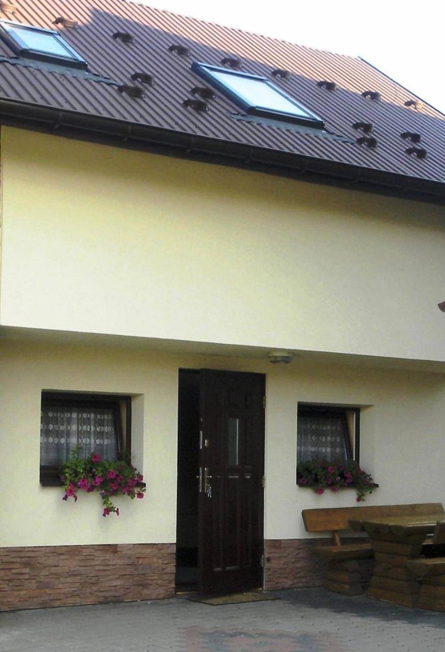 Two-Bedroom Chalet in Karpaty (Polska)