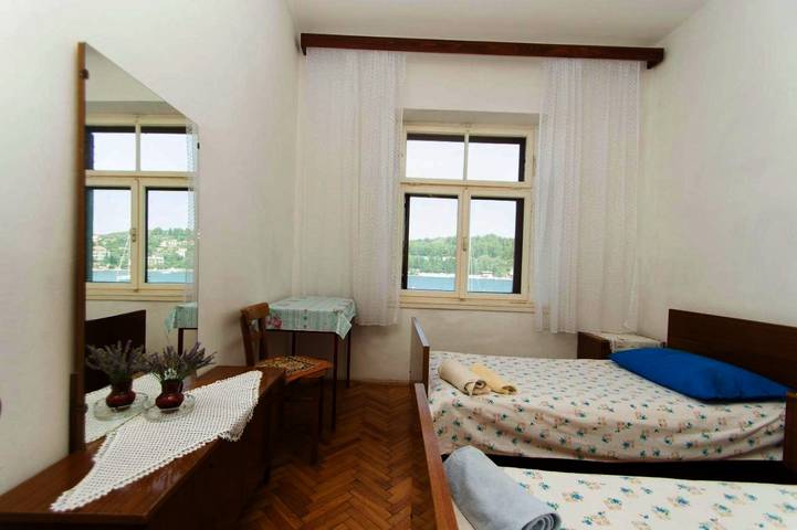 Maison d’hôte pour 2 personnes, avec terrasse en Korcula - 4