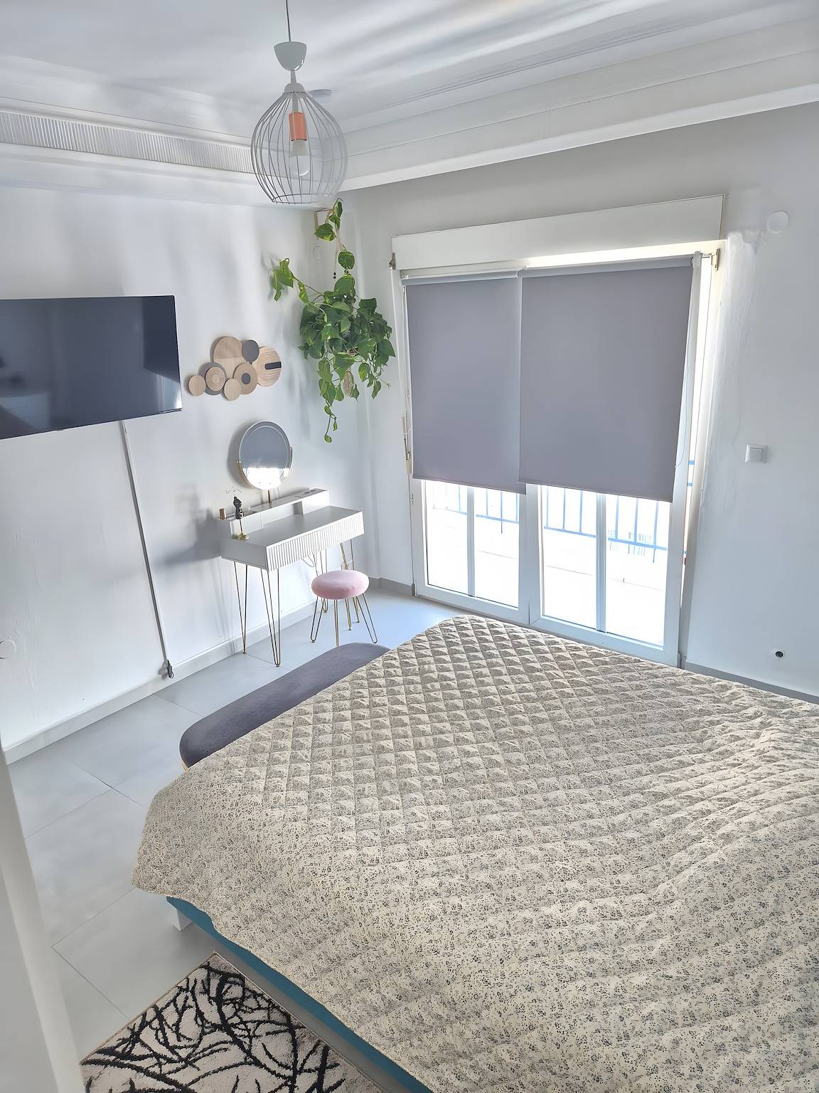 Entire apartment, Mokshouse – Bright, Comfortable Apartment near City Center and Beach in Kavala, Kavala region