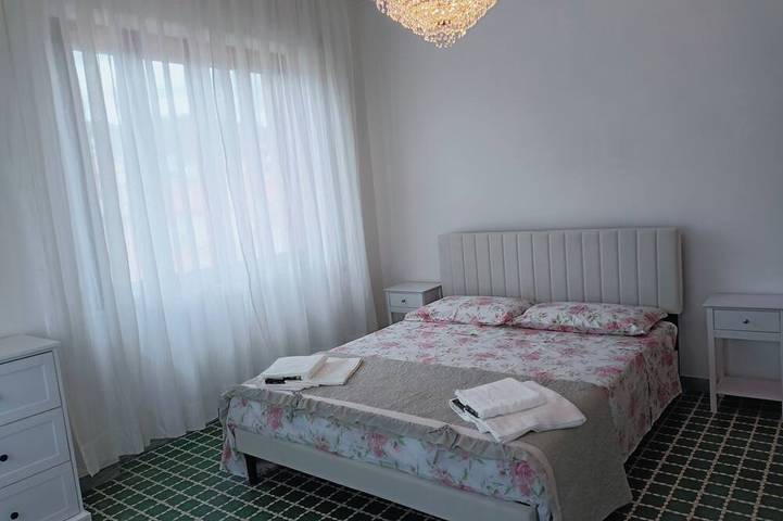 Ganze Wohnung, Apartment Le Cochele large bright central in San Benedetto del Tronto, Riviera delle Palme
