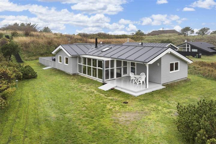 Ferienhaus für 5 Personen, mit Terrasse und Garten in Tversted