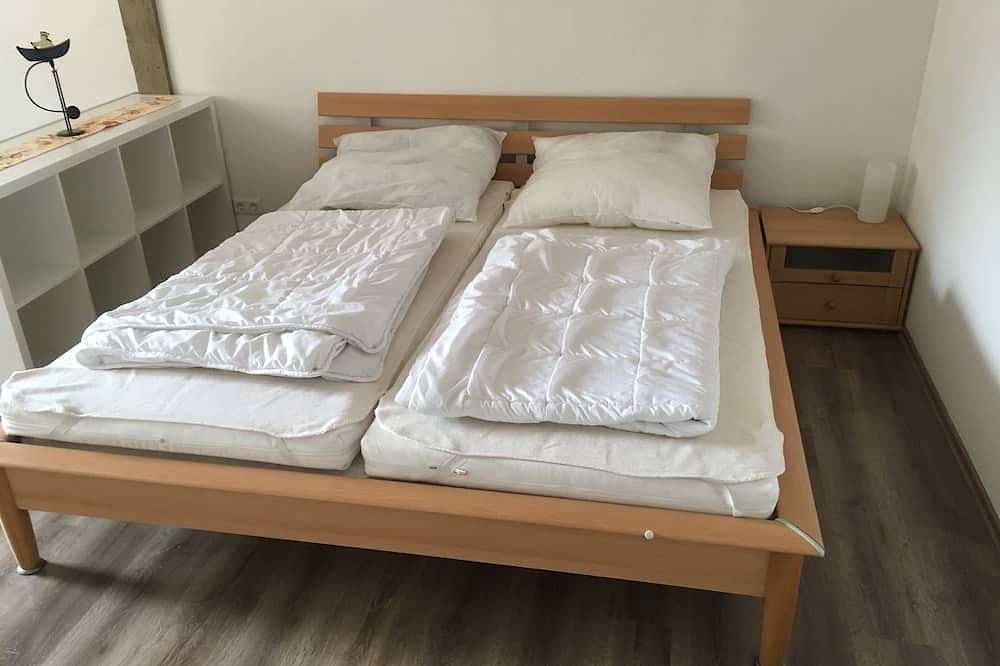 Ganze Wohnung, Ferien mit Ponys, Wlan, Tv, Geschirrspüler, Backofen in Stollhamm, Butjadingen