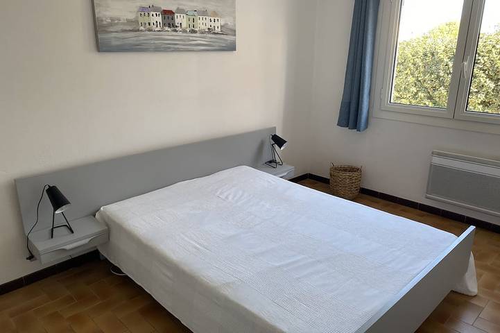 Gîte pour 6 personnes, avec jardin dans Plage de l'Almanarre - 3