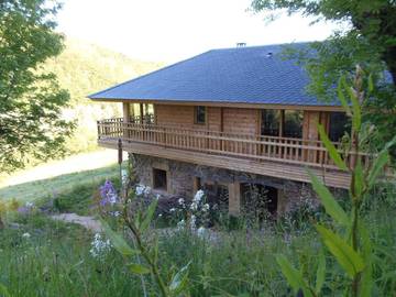 Maison de campagne pour 6 personnes, avec terrasse et vue à Sainte-Eulalie-d'Olt