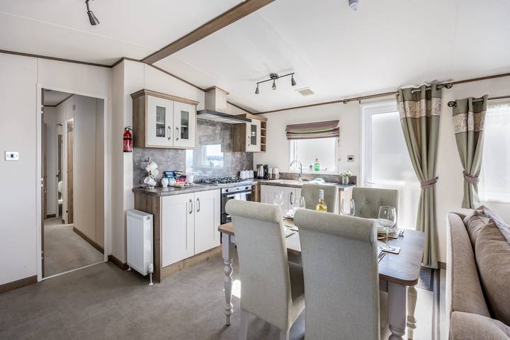 Costa Mare - 3-bedroom Caravan with beautiful views across the harbour in Rockley Park in Poole, Poole Harbour