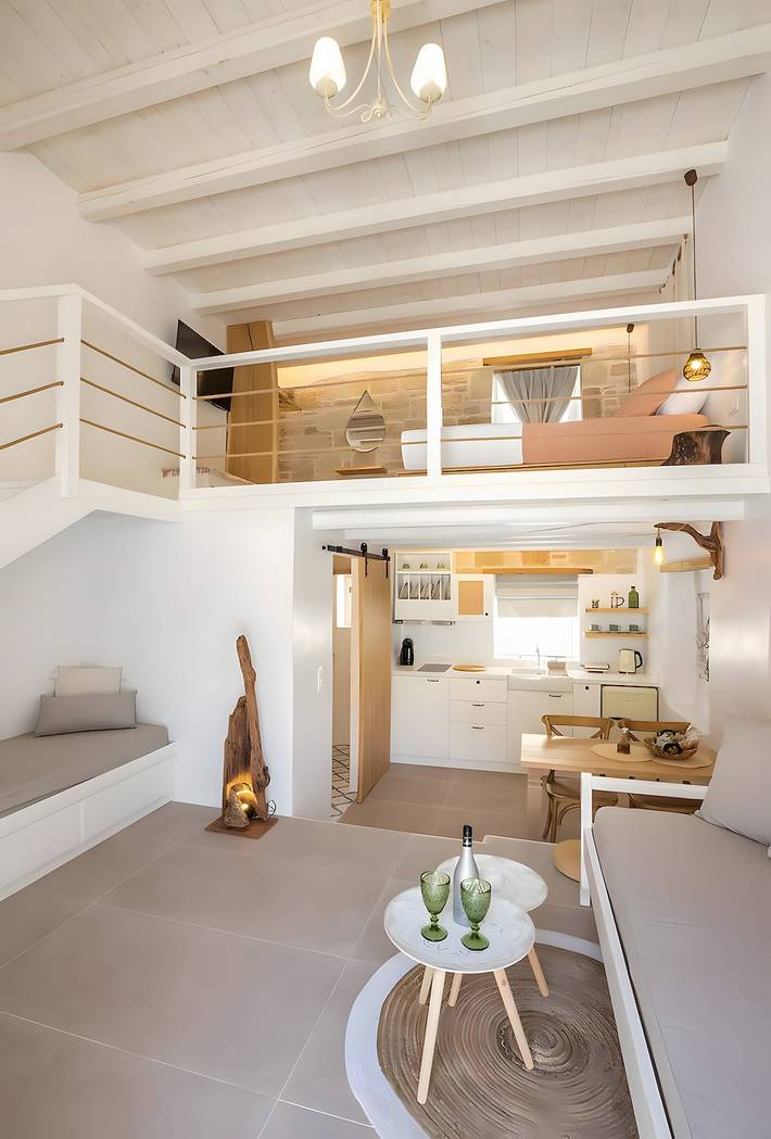 Ganzes Studio, Villa 'Grannys 1' mit Bergblick, WLAN und Klimaanlage in Karpathos