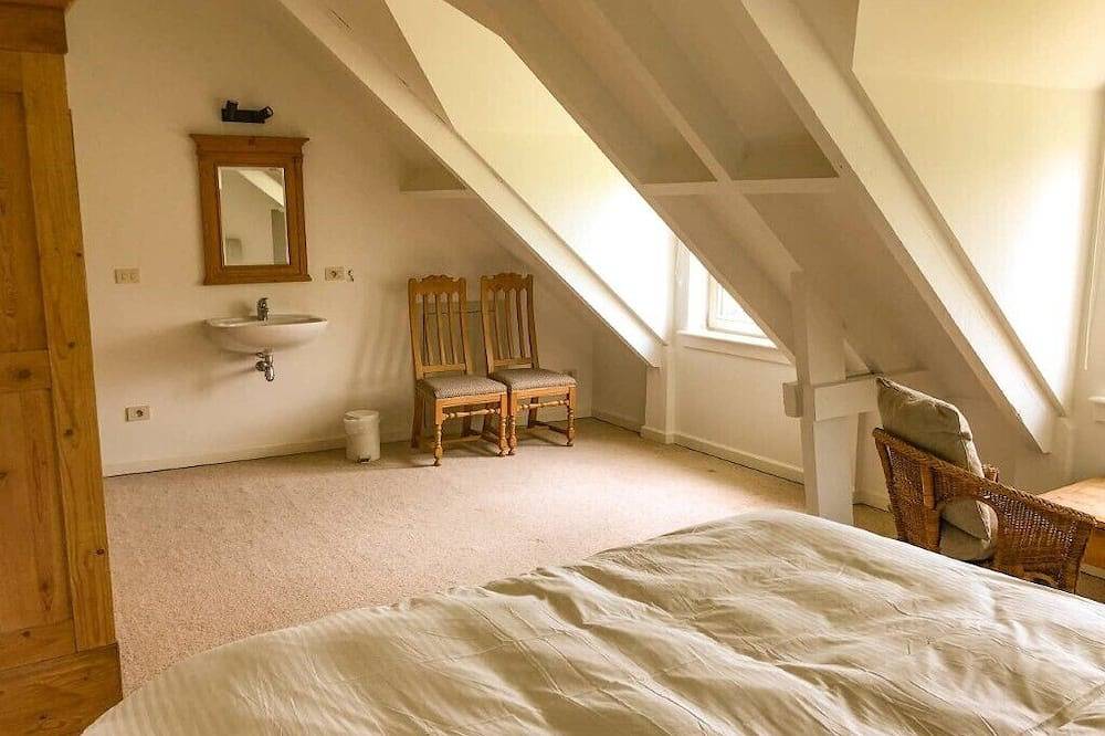 Maison d'hôtes belle ferme carré historique 🎯 à Ranst in Ranst, Région d'Anvers