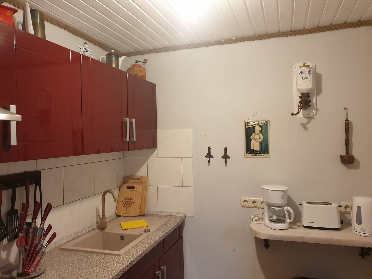 Ganze Wohnung, Fewo in zentraler Lage für bis zu 3 Personen - Apartment zum Windflüchter in Wieck am Darß, Fischland - Darß - Zingst