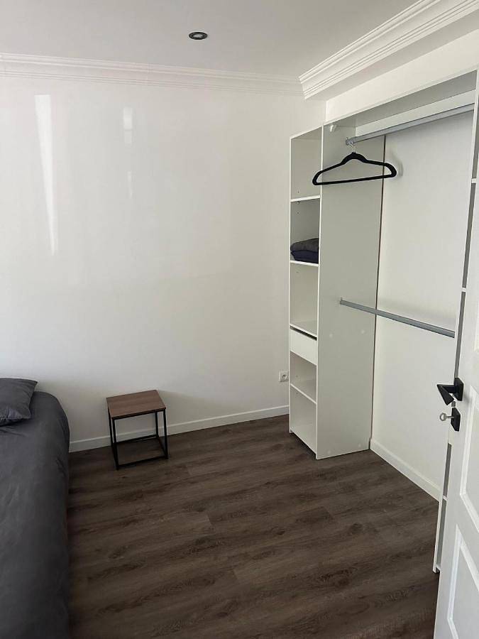 Appartement entier, One-Bedroom Apartment in Aiguebelle (Savoie), Région de Saint-Jean-de-Maurienne