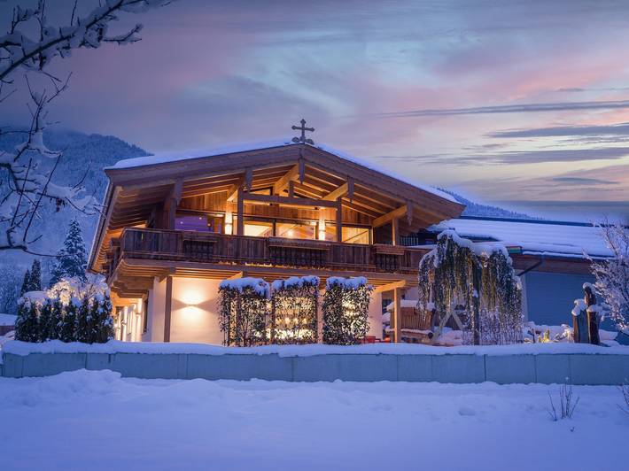 Vakantiewoning voor 10 personen, met sauna en tuin in Itter