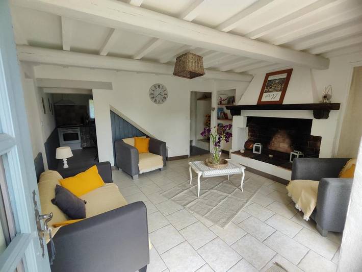 Location de vacances pour 4 personnes, avec vue ainsi que terrasse et piscine à Boulbon - 4