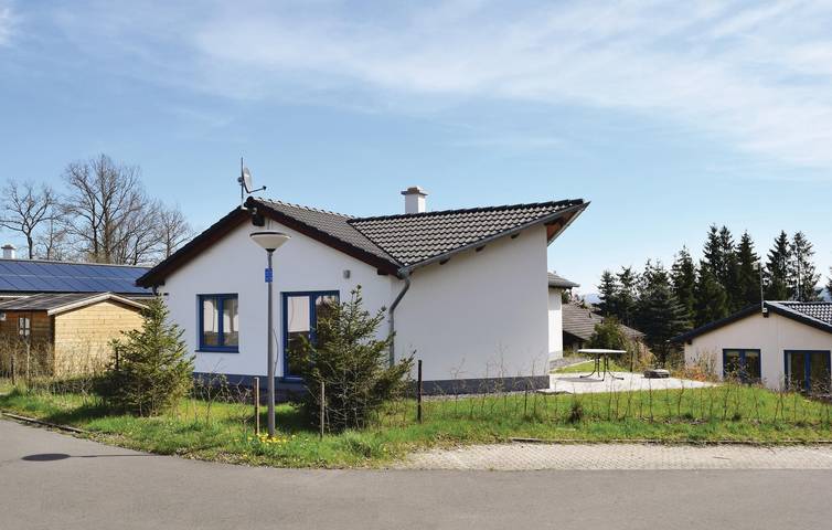 Ferienhaus für 6 Personen, mit Terrasse und Garten, kinderfreundlich in Gerolstein - 2
