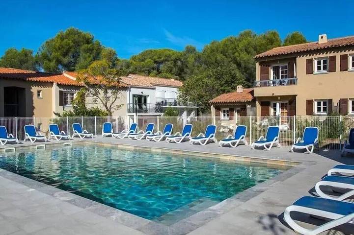 Gîte pour 6 personnes, animaux acceptés dans Plage de Boulouris - 3