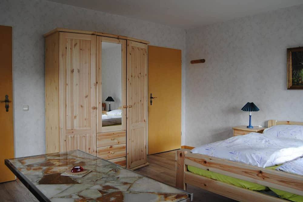 Ganze Wohnung, Schule 4 in Windeby, Rendsburg-Eckernförde