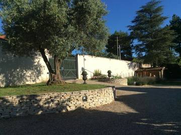 Gîte pour 2 personnes, avec vue et terrasse à Chaponost
