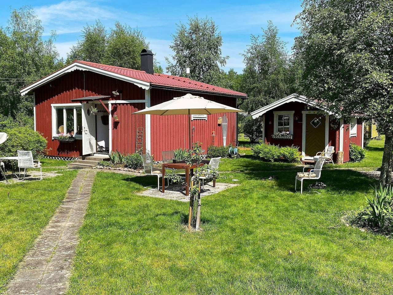 Charmante Sommerhutte mit Sauna in Tibro, Västergötland