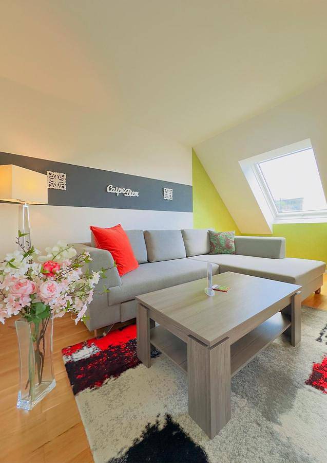 Ganze Wohnung, Rooftop Apartment for 6, Air Conditioning, Rooftop Terrace, Metro U3 in Wien, Donau Niederösterreich