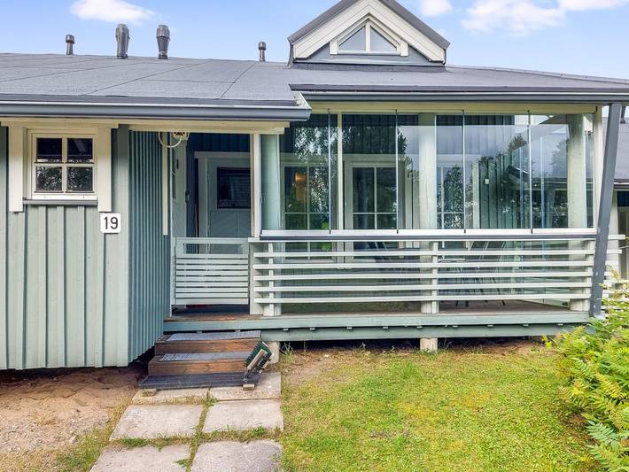 Hus för 7 Personer, med bastu och bubbelpool i Ruka