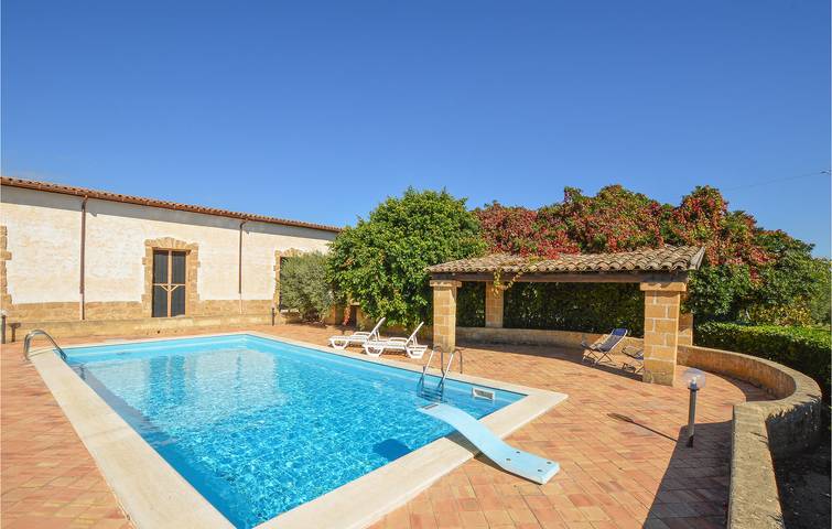 Apartamento con vistas al mar, piscina y aparcamiento in Castelvetrano (Municipio), Provincia de Trapani