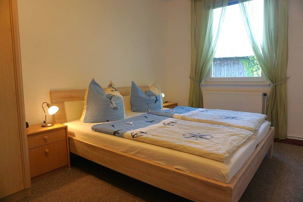 Entire apartment, Ferienquartier Kiek to'n Haff - Holiday apartment in Dargen, Usedom