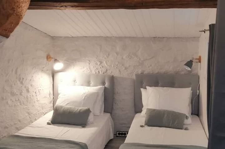 Location de vacances pour 6 personnes, avec jardin à Le Tablier - 4