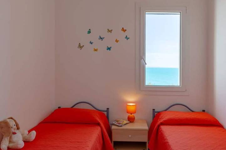 Ganze Wohnung, Ruhige Ferienwohnung in Sciacca mit Grill und Terrasse und Meerblick in Localita San Giorgio, Sciacca