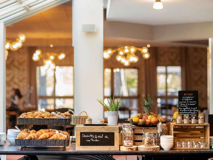 Hôtel pour 2 personnes, avec piscine et jardin, animaux acceptés à Le Coudray-Montceaux - 4