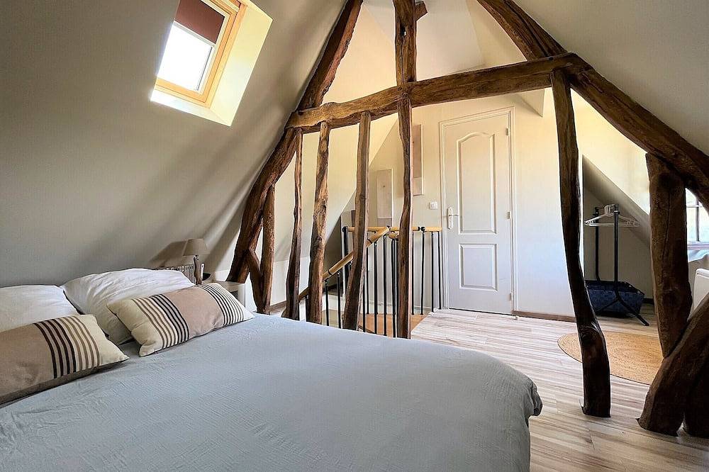 Gîte Marguerite - \"Pétale\", vue à 360°, 5mn du Cerza, 30mn de Deauville - Sauna in Hermival-les-Vaux, Région de Lisieux