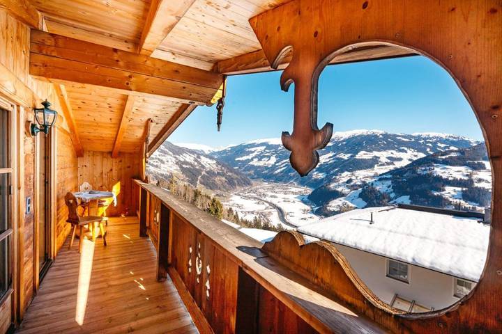 Chalet für 10 Personen, mit Garten und Ausblick in Hippach - 4
