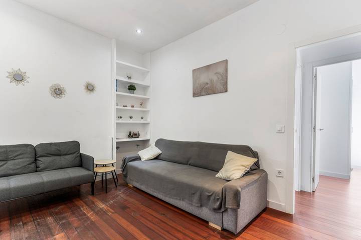 Appartement entier, Appartement « Centro Llanes » au cœur du centre historique, rénové en avril 2026 in Llanes, Côte Cantabrique