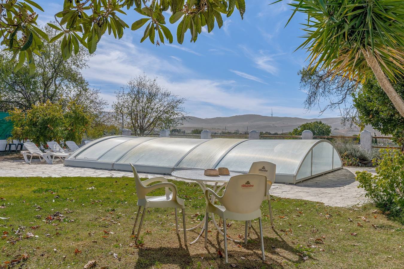 Casa Vacacional 'La Casita Del Valle' con Vista a la Montaña, Piscina Privada y Wi-Fi in Dúrcal, Provincia de Granada