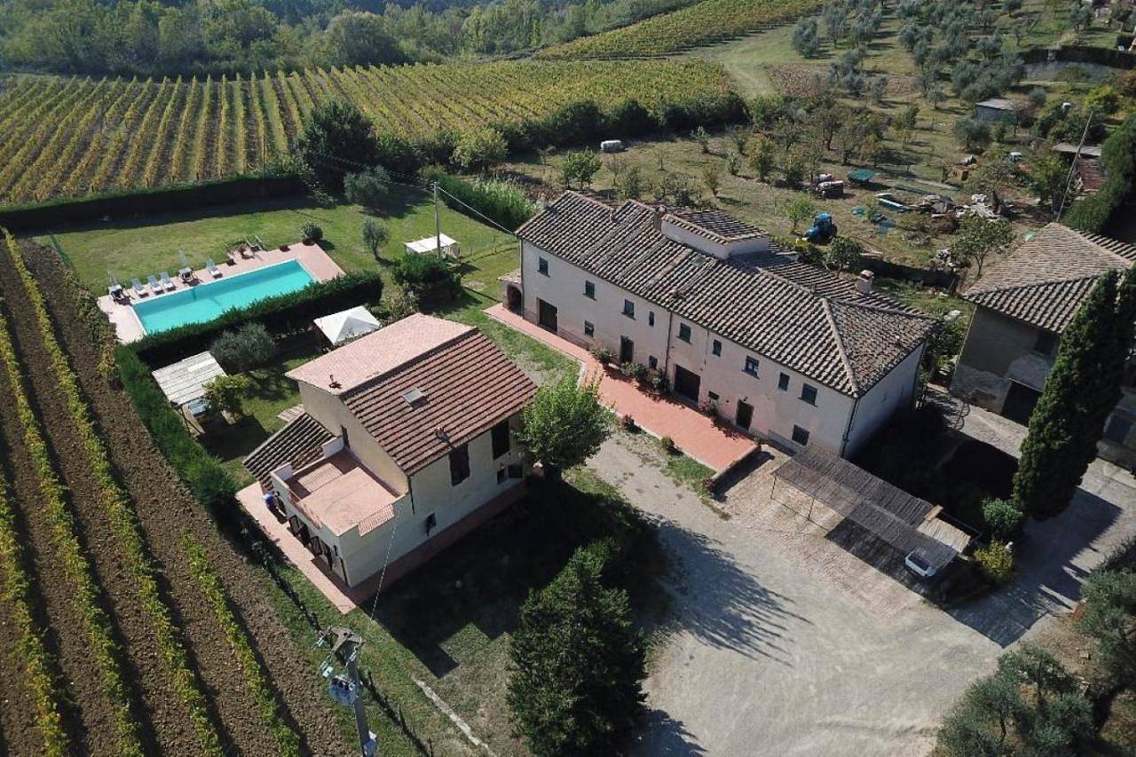Villa with Private Pool in Montespertoli, Firenze province