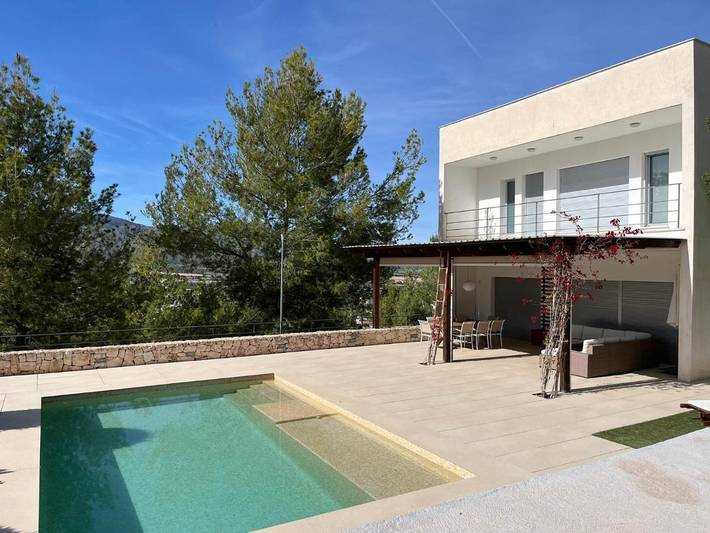 Casa rural para 10 personas, con Balcón y Terraza además de Jardín y Piscina en Moratalla