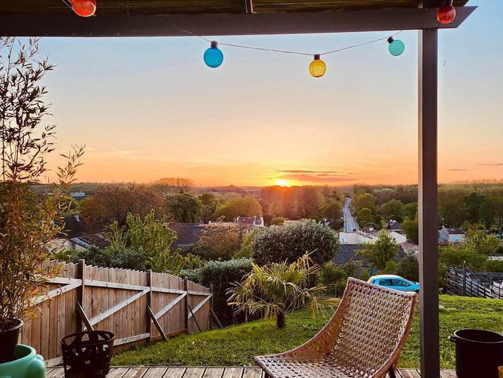 Location de vacances pour 6 personnes, avec Terrasse ainsi que Jardin et Vue à Chasseneuil-du-Poitou