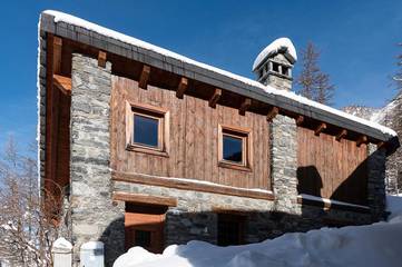 Gîte pour 4 personnes, avec jardin, animaux acceptés à Rhêmes-Notre-Dame