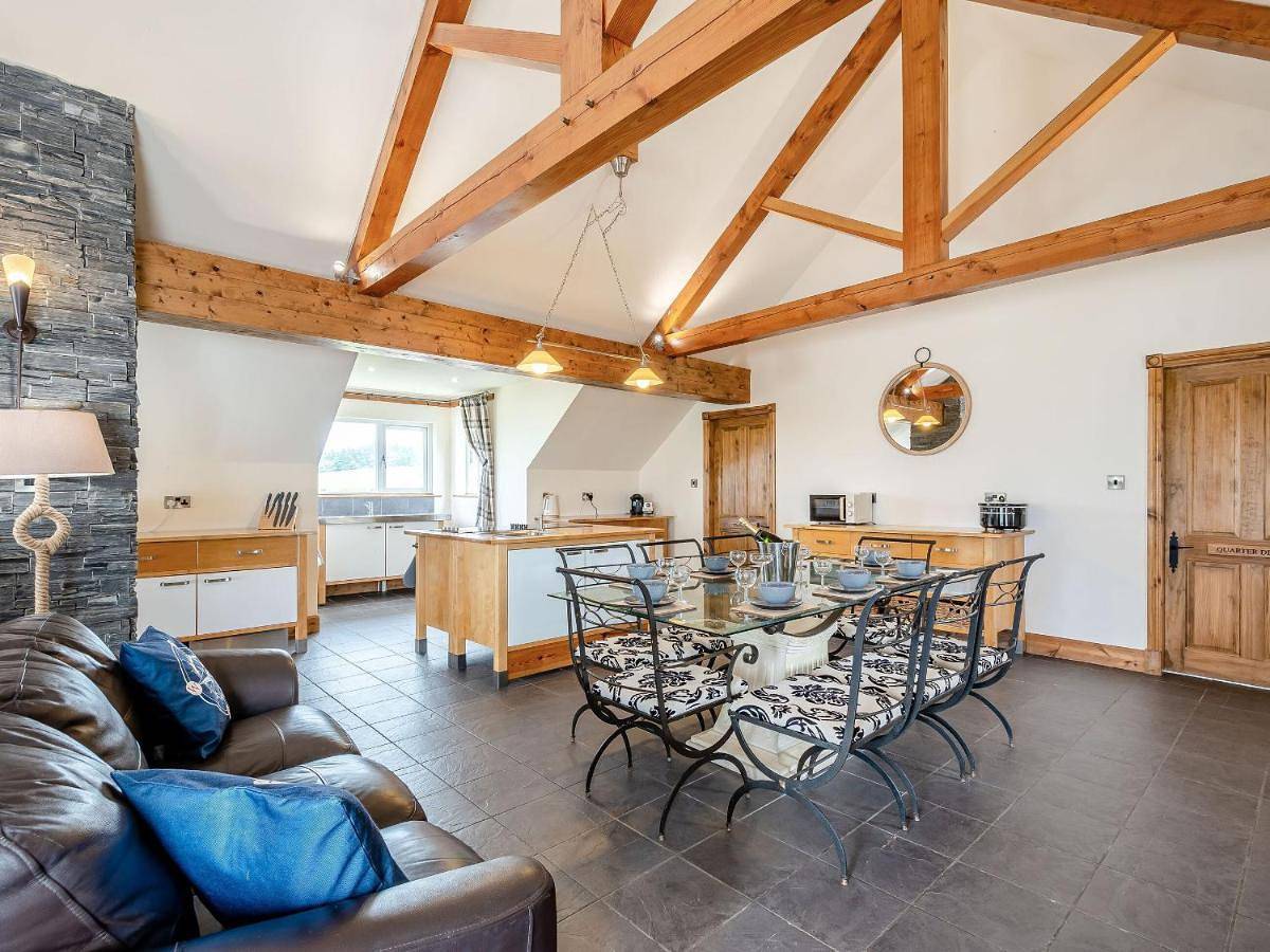 Four-Bedroom Holiday Home in Portpatrick, Dumfries and Galloway