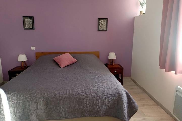 Chambre d’hôte pour 2 personnes à Dragey-Ronthon - 2