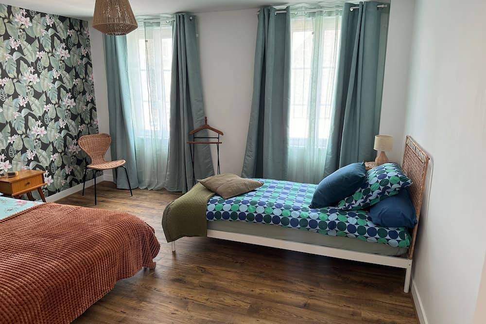 Appartement entier, Appartement au cœur du village in Sainte-Mère-Église, Région de Cherbourg