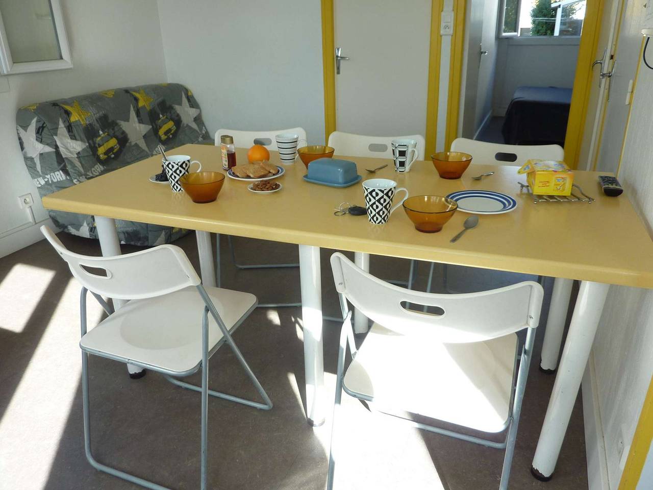 Ganze Wohnung, Geräumige Wohnung für 6 Personen mit Terrasse und Parkplatz, im Zentrum von Marseillan Plage in Marseillan-Plage, Marseillan