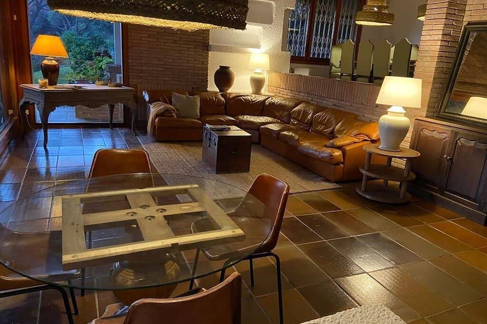 Villa Juny. Best view in North Barcelona Coast in Urbanizacion Montcabrer, Cabrils